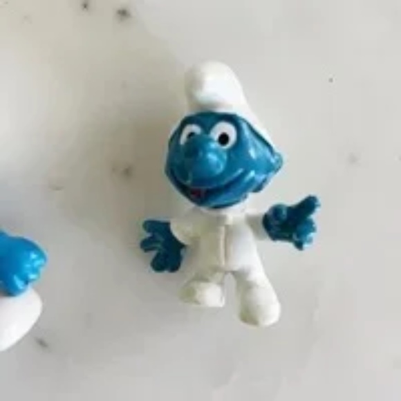 Smurf Figurines Set of 3, includes Rare 1965 Gold Peyo Smurf, Schleich Toys - Picture 5 of 10